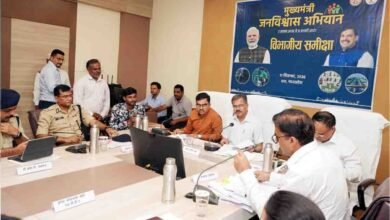MP CM Helpline: MP में अफसरों पर गाज: CM हेल्पलाइन शिकायतों में देरी पर नायब तहसीलदार और रीडर की इंक्रीमेंट रुकी